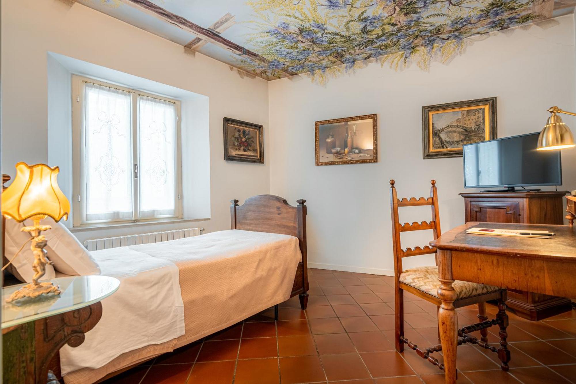 Della Porta 4*